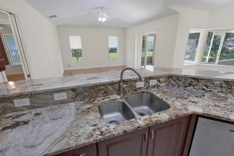 Villa ou maison à vendre à Palm Coast, Floride: 3 chambres, 191.84 m2 № 2416581 - photo 19