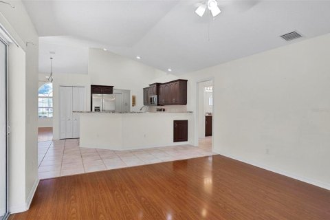 Villa ou maison à vendre à Palm Coast, Floride: 3 chambres, 191.84 m2 № 2416581 - photo 24