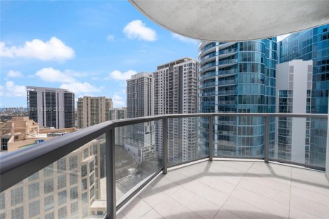 Condominio en venta en Fort Lauderdale, Florida, 2 dormitorios, 203.55 m2 № 2041110 - foto 17