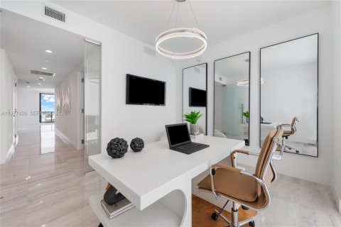 Condominio en venta en Fort Lauderdale, Florida, 2 dormitorios, 203.55 m2 № 2041110 - foto 24