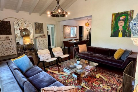Casa en venta en Miami, Florida, 3 dormitorios № 1811477 - foto 24