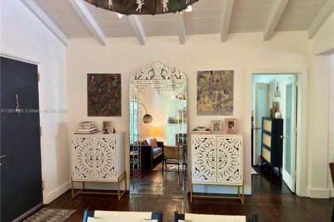 Casa en venta en Miami, Florida, 3 dormitorios № 1811477 - foto 22