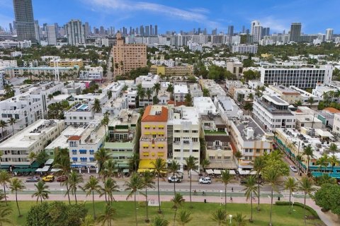 Купить кондоминиум в Майами-Бич, Флорида 4 комнаты, 52.95м2, № 2183058 - фото 20