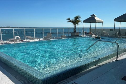 Condo in Miami, Florida, 1 bedroom  № 1932342 - photo 7