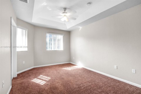 Copropriété à vendre à Miami Gardens, Floride: 3 chambres, 131.83 m2 № 2010990 - photo 16