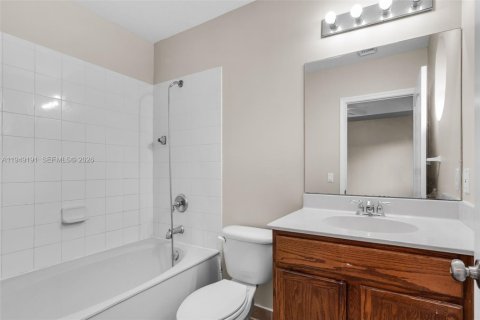 Copropriété à vendre à Miami Gardens, Floride: 3 chambres, 131.83 m2 № 2010990 - photo 18