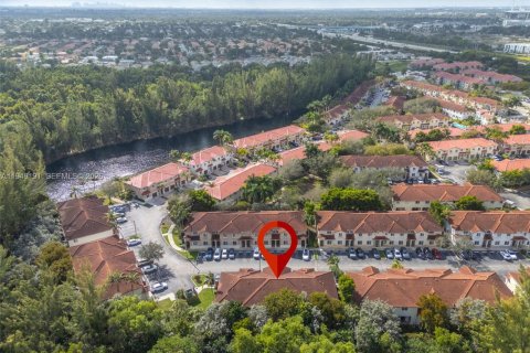 Copropriété à vendre à Miami Gardens, Floride: 3 chambres, 131.83 m2 № 2010990 - photo 28