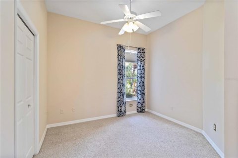 House in North Port, Florida 2 bedrooms, 136.75 sq.m. № 1883047 - photo 8