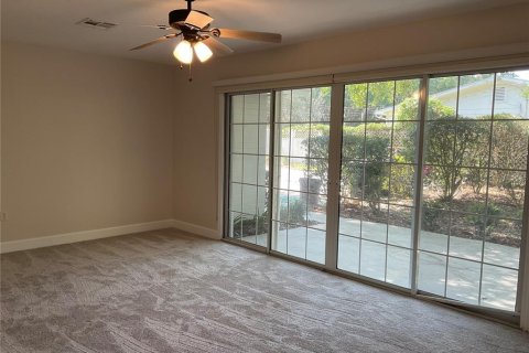 Casa en alquiler en Ocala, Florida, 3 dormitorios, 145.67 m2 № 1688196 - foto 3