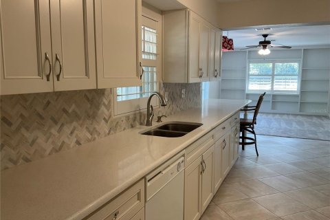 Casa en alquiler en Ocala, Florida, 3 dormitorios, 145.67 m2 № 1688196 - foto 6