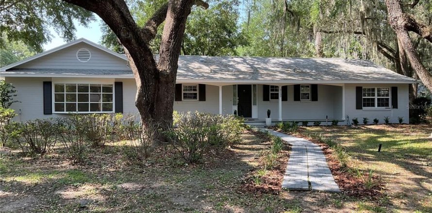 Villa ou maison à Ocala, Floride 3 chambres, 145.67 m2 № 1688196