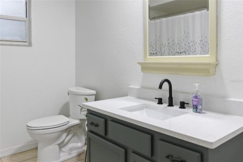 Villa ou maison à louer à Ocklawaha, Floride: 3 chambres, 180.88 m2 № 1854042 - photo 14