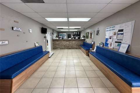 Commercial property in Ormond Beach, Florida 195.09 sq.m. № 2205342 - photo 5