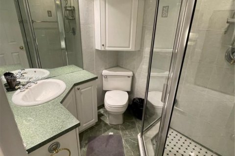 Купить кондоминиум в Санни-Айлс-Бич, Флорида 2 спальни, 70.05м2, № 2047131 - фото 9