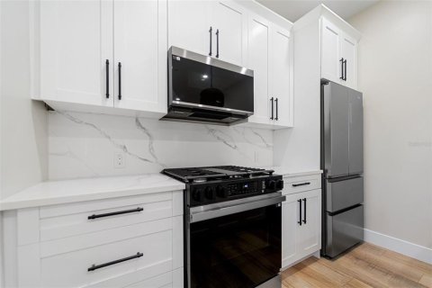 Apartment in Dunedin, Florida 1 bedroom, 51.1 sq.m. № 1911701 - photo 5