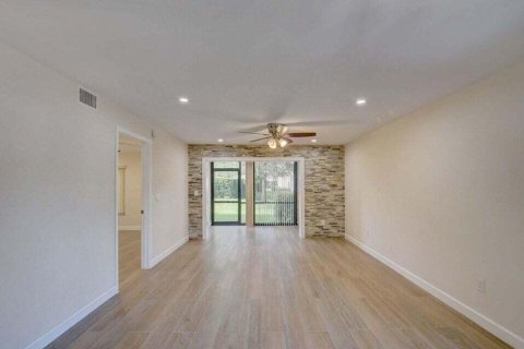 Copropriété à louer à Boca Raton, Floride: 2 chambres, 111.48 m2 № 2247049 - photo 11