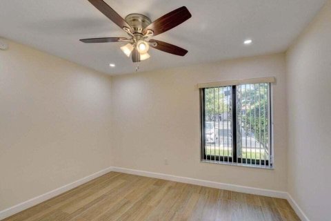 Copropriété à louer à Boca Raton, Floride: 2 chambres, 111.48 m2 № 2247049 - photo 25