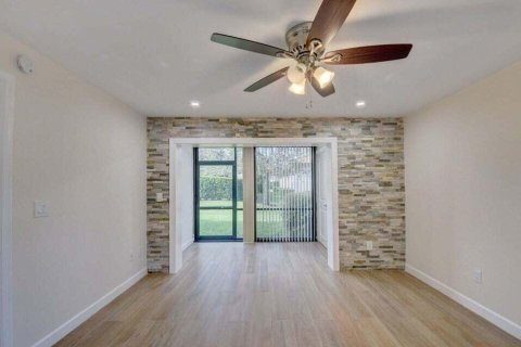 Copropriété à louer à Boca Raton, Floride: 2 chambres, 111.48 m2 № 2247049 - photo 17