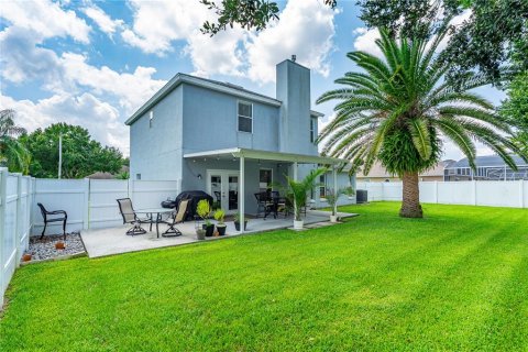 House in Port Orange, Florida 4 bedrooms, 192.49 sq.m. № 1916211 - photo 2