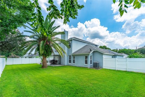 House in Port Orange, Florida 4 bedrooms, 192.49 sq.m. № 1916211 - photo 4