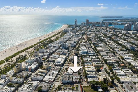 Hotel en venta en Miami Beach, Florida № 2001704 - foto 12