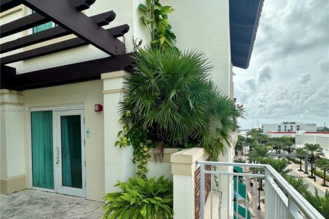 Condo in Sunny Isles Beach, Florida, 4 bedrooms  № 1949686 - photo 23