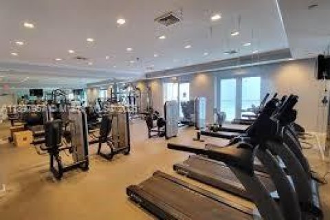Condo in Sunny Isles Beach, Florida, 4 bedrooms  № 1949686 - photo 25