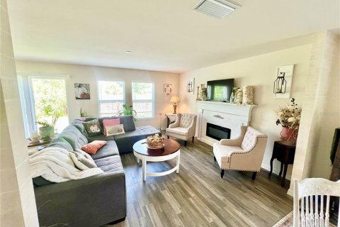 Casa en venta en Port Charlotte, Florida, 3 dormitorios, 152.92 m2 № 1886043 - foto 4