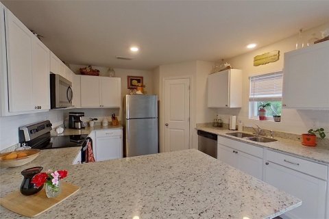 Casa en venta en Port Charlotte, Florida, 3 dormitorios, 152.92 m2 № 1886043 - foto 17