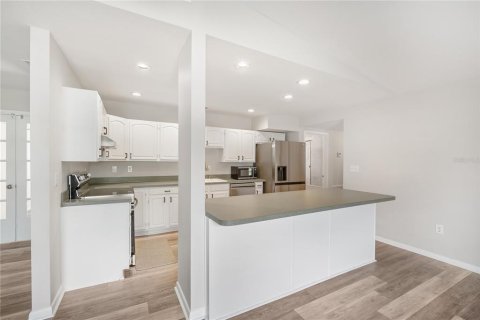 Casa en alquiler en Riverview, Florida, 3 dormitorios, 157 m2 № 1915414 - foto 5