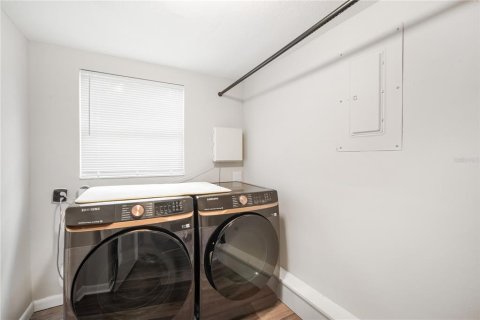 Casa en alquiler en Riverview, Florida, 3 dormitorios, 157 m2 № 1915414 - foto 13