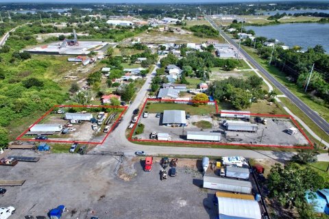 Immobilier commercial à vendre à Avon Park, Floride № 2125522 - photo 4