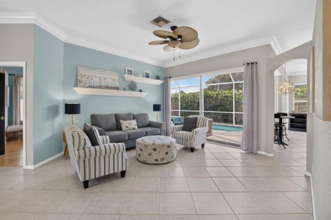 House in Delray Beach, Florida 3 bedrooms, 181.25 sq.m. № 2254896 - photo 6