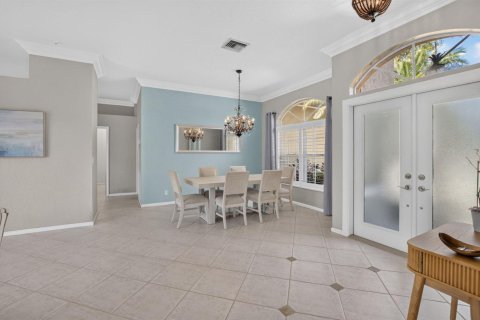 House in Delray Beach, Florida 3 bedrooms, 181.25 sq.m. № 2254896 - photo 7
