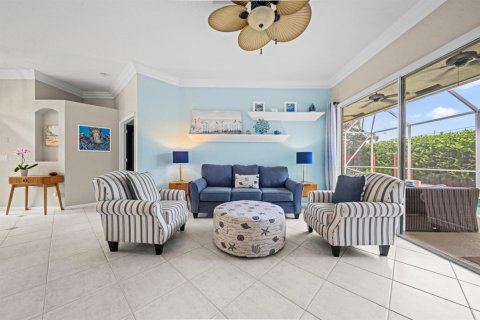 House in Delray Beach, Florida 3 bedrooms, 181.25 sq.m. № 2254896 - photo 11
