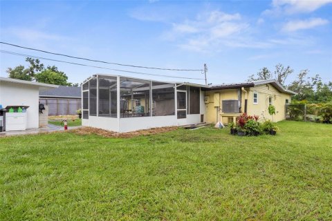 House in Bradenton, Florida 6 bedrooms, 151.9 sq.m. № 1856623 - photo 23