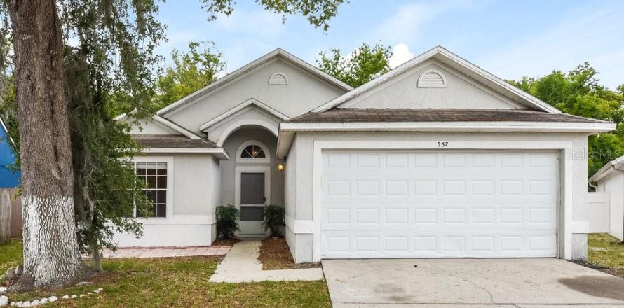 Casa en Winter Springs, Florida 3 dormitorios, 139.35 m2 № 2107507
