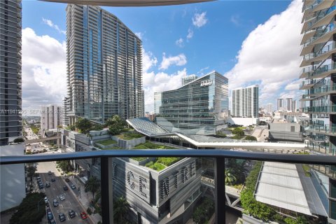 Снять в аренду кондоминиум в Майами, Флорида 3 спальни, 134.71м2, № 2001920 - фото 26