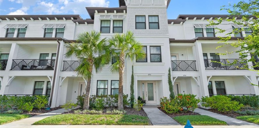 Townhouse in Tampa, Florida 4 bedrooms, 233.28 sq.m. № 1837037