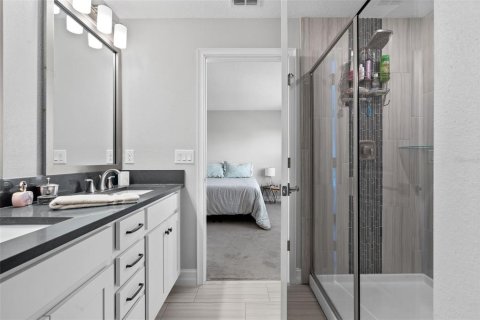 Touwnhouse à louer à Tampa, Floride: 4 chambres, 233.28 m2 № 1837037 - photo 18