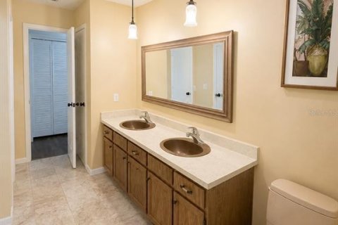 House in Arcadia, Florida 3 bedrooms, 175.59 sq.m. № 2284042 - photo 15