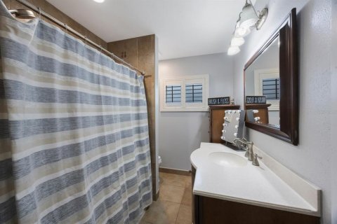 Casa en venta en Tampa, Florida, 3 dormitorios, 184.32 m2 № 1879711 - foto 29