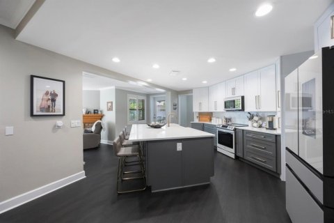Casa en venta en Tampa, Florida, 3 dormitorios, 184.32 m2 № 1879711 - foto 13