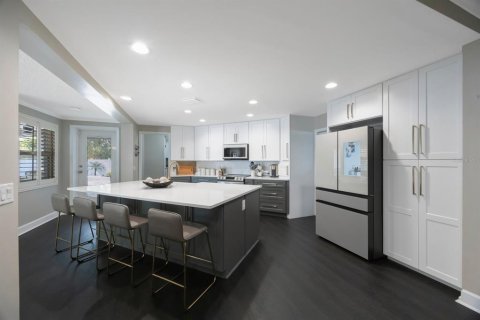 Casa en venta en Tampa, Florida, 3 dormitorios, 184.32 m2 № 1879711 - foto 12