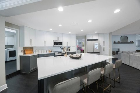 Casa en venta en Tampa, Florida, 3 dormitorios, 184.32 m2 № 1879711 - foto 15