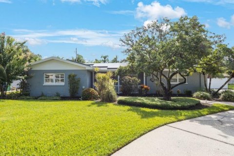 Casa en venta en Tampa, Florida, 3 dormitorios, 184.32 m2 № 1879711 - foto 2