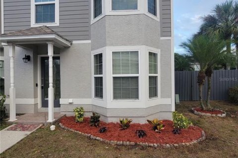 Townhouse in Winter Springs, Florida 2 bedrooms, 124.86 sq.m. № 1508570 - photo 1