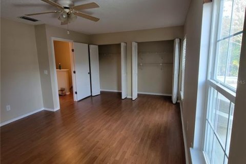 Townhouse in Winter Springs, Florida 2 bedrooms, 124.86 sq.m. № 1508570 - photo 21