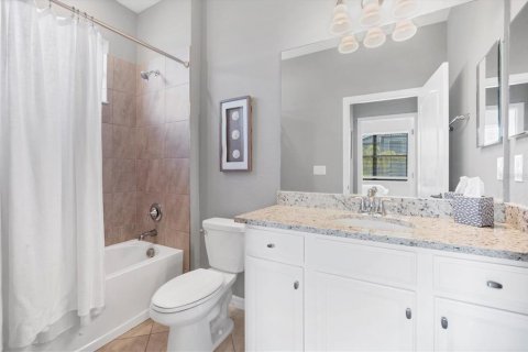 Casa en venta en Lakewood Ranch, Florida, 3 dormitorios, 206.15 m2 № 1542934 - foto 25