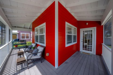 House in Okeechobee, Florida 1 bedroom, 136.01 sq.m. № 2175624 - photo 11